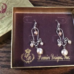 New! Premier Designs Earrings